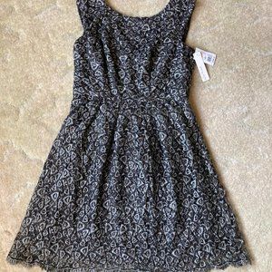 Black and silver lace sequined short formal dress, with back zipper